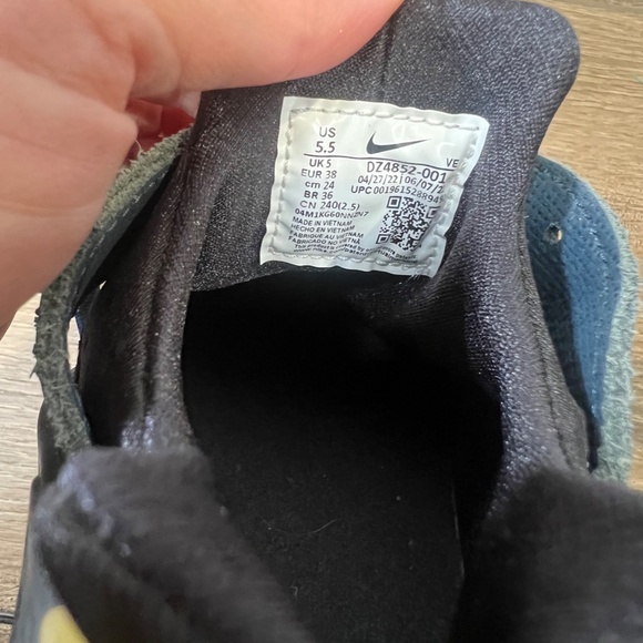 Nike Mens Huarache Premium Armory Navy University GOld - Picture 2 of 10